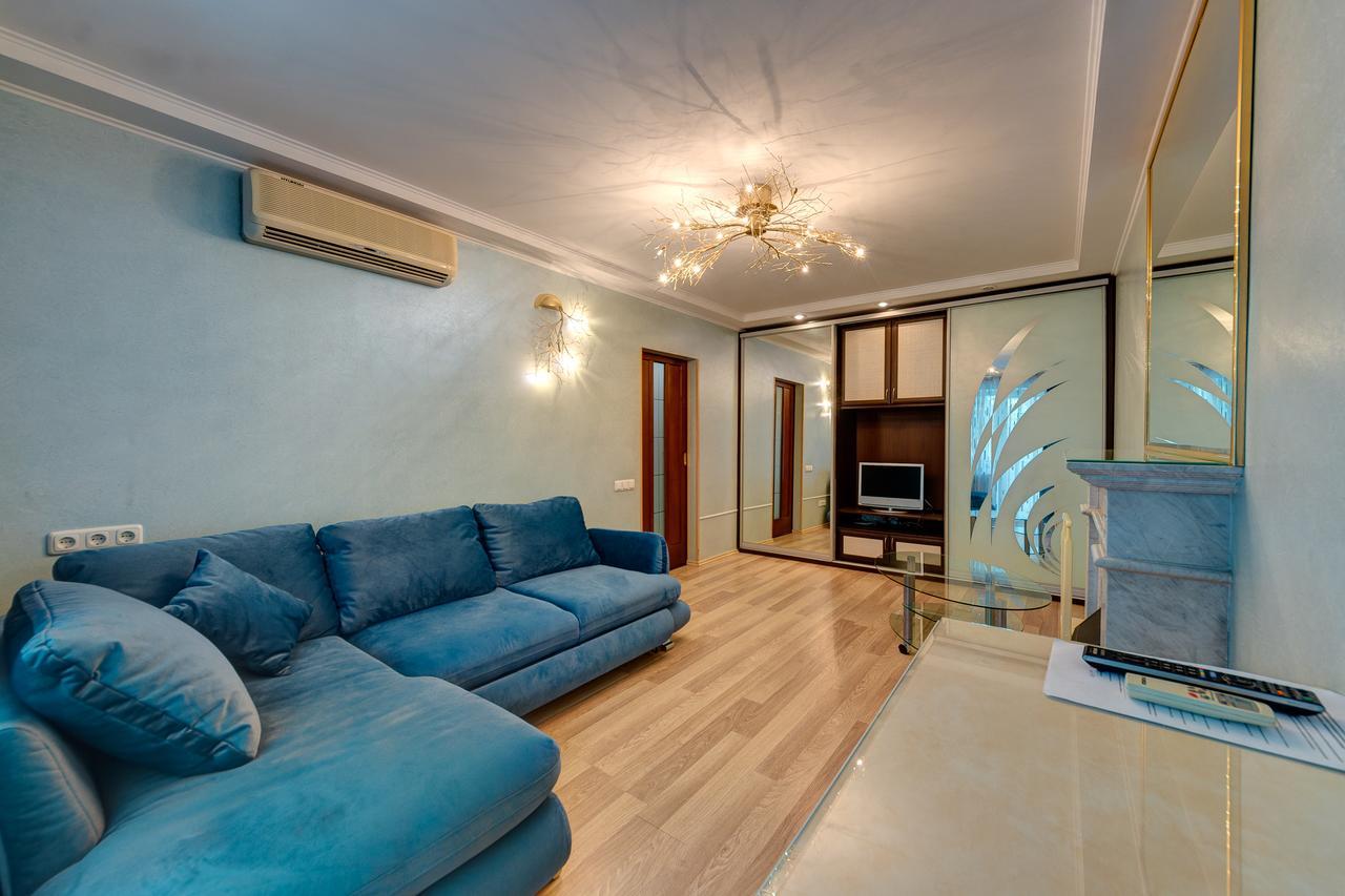Apartamenty Na Dragomirova 10A Kiev Exterior photo
